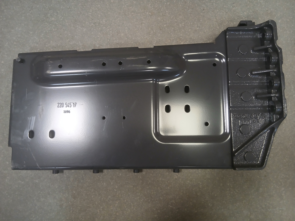 Боковая стенка отделения АКБ VOLVO FH FM FMX