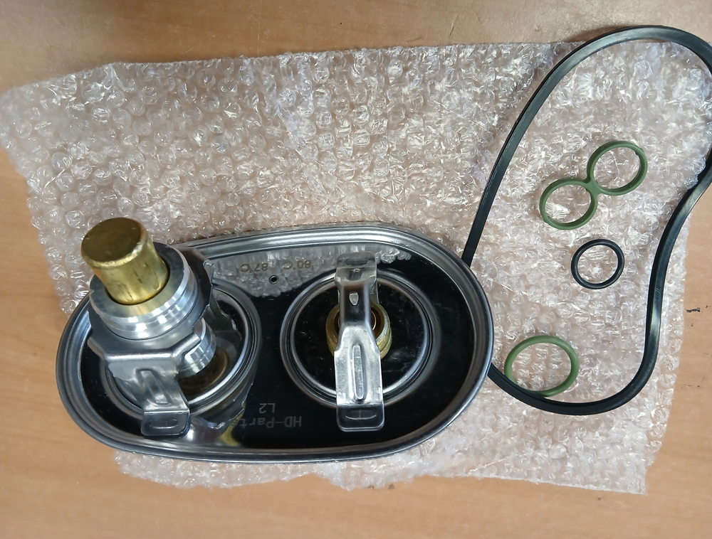 Термостат DC13 Скания 6 серия 80-87`С