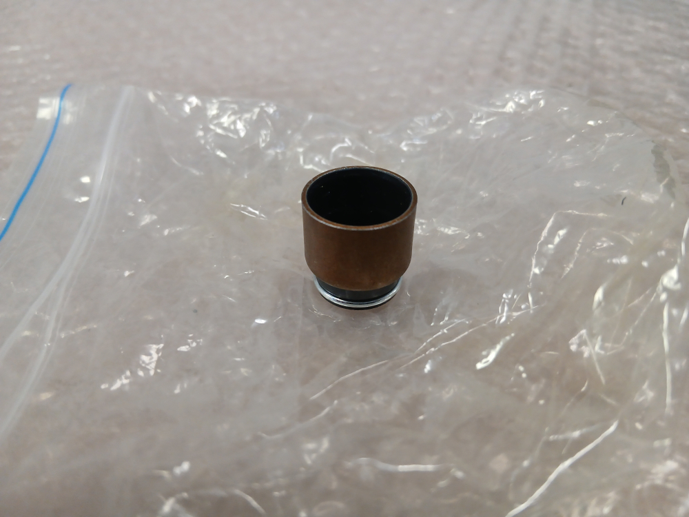 Колпачок маслосъемный рено магнум дв. MACK