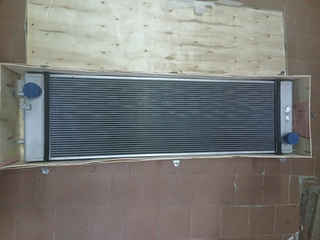 Радиатор охлаждения Komatsu PC200-8