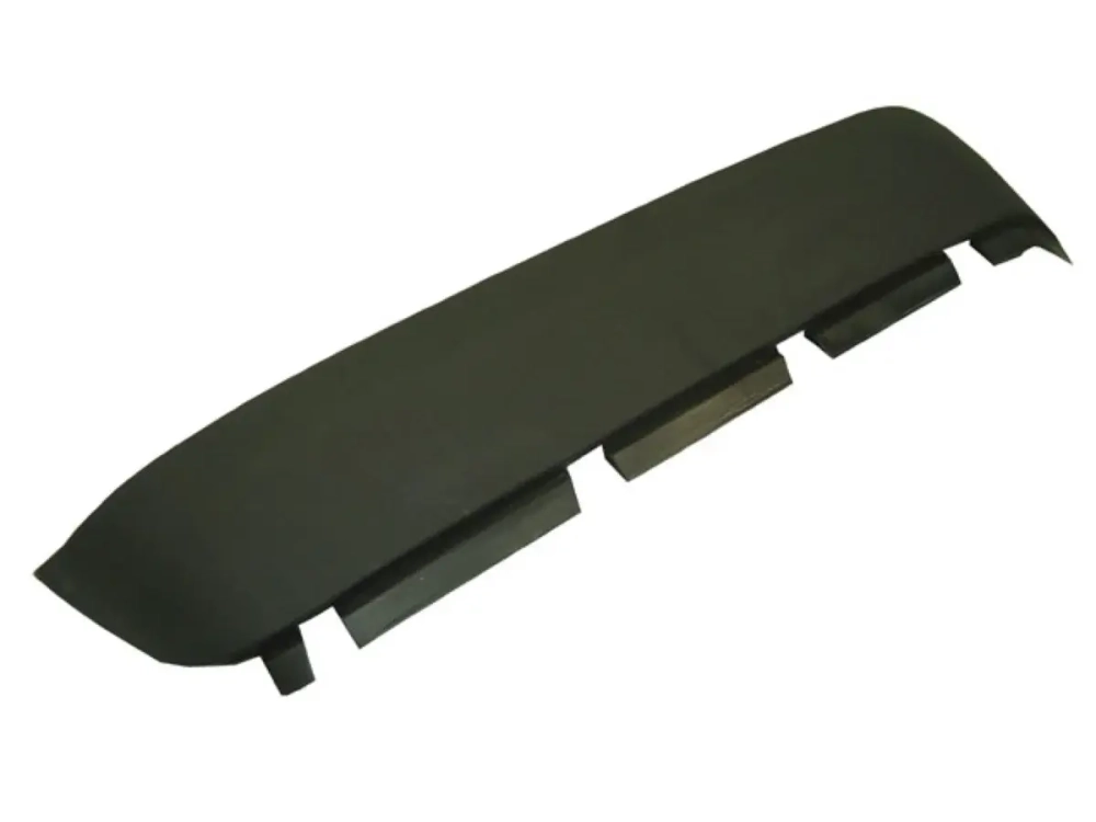 Заглушка дефлетора кабины лев. Scania 4 серия